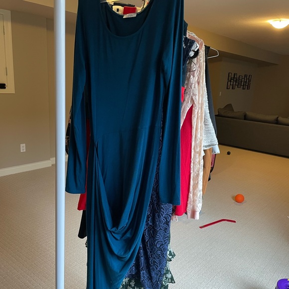 TOBI asymmetrical midi dress - Picture 2 of 2